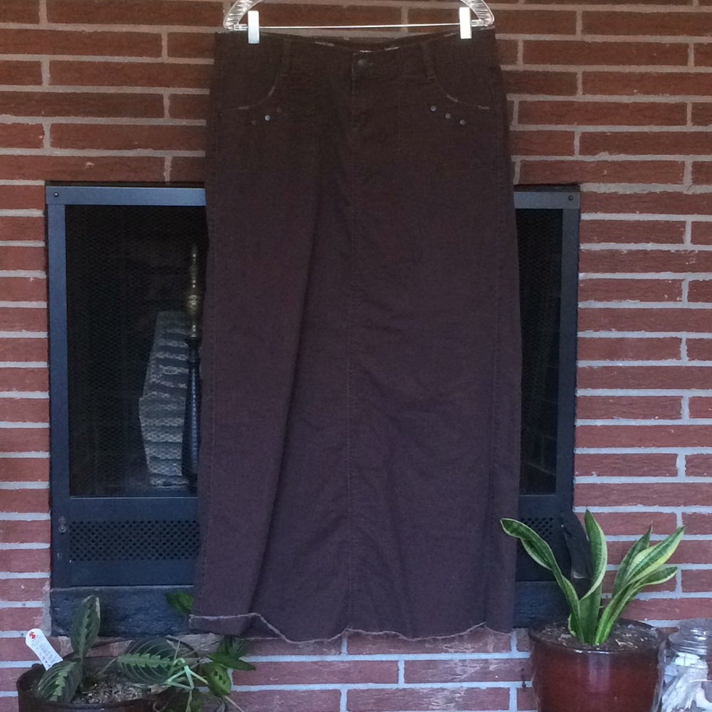 Long Dark Brown Khaki Maurice’s Skirt